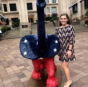 Meet your Posher, Michaela